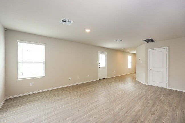 Photo - 7902 Serro Medina