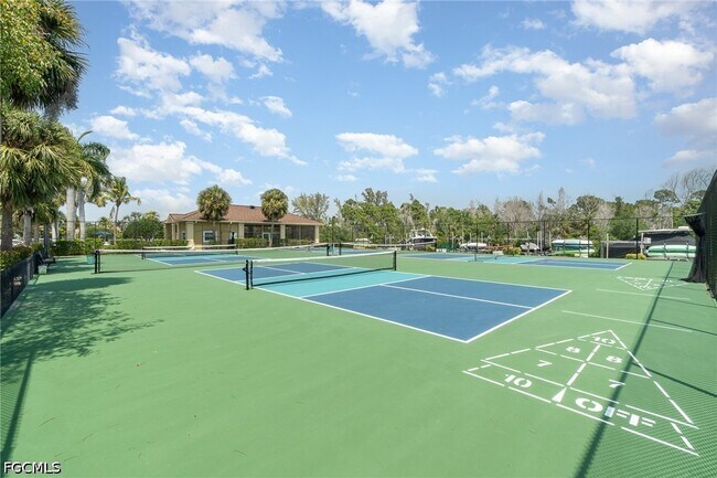 Photo - 1781 Four Mile Cove Pkwy Unidad 133