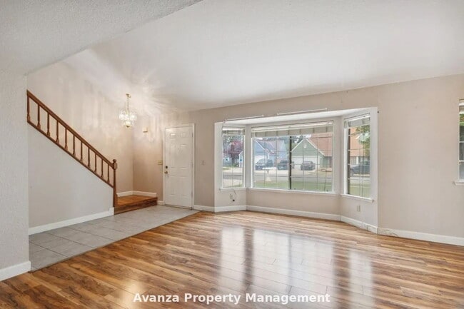 Photo - 3bed/2.5 bath Home for Rent
4129 W. Regency Ave Fresno, CA 93727