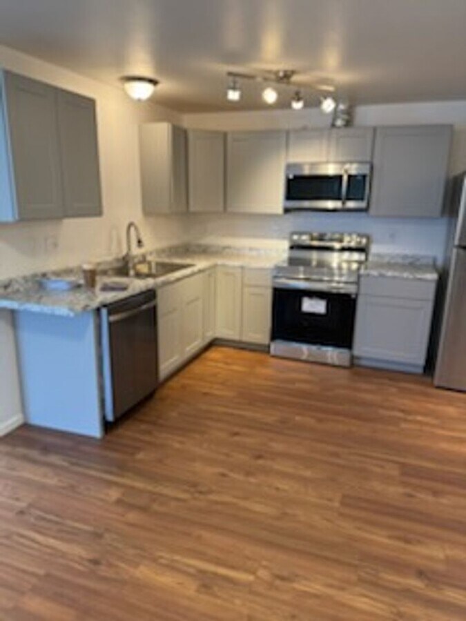 Photo - 907-909 W 1st St Unidad 907 W 1st St