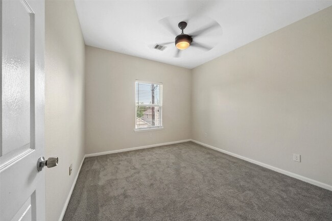 Photo - 16918 Glenheath St