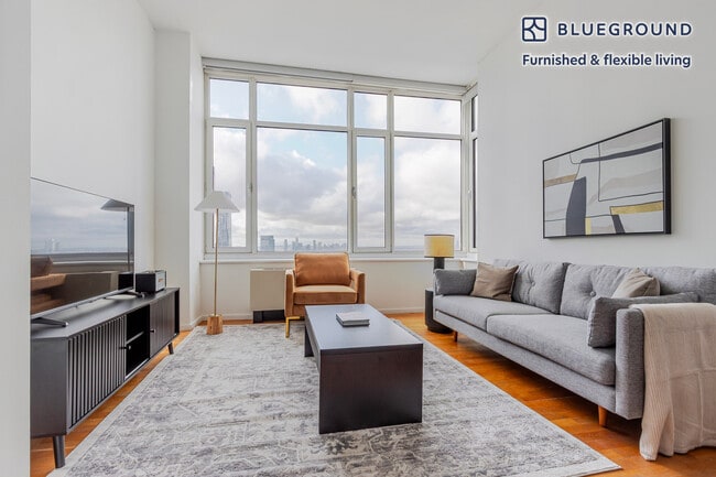 Building Photo - 635 W 42nd St Unit FL45-ID1901