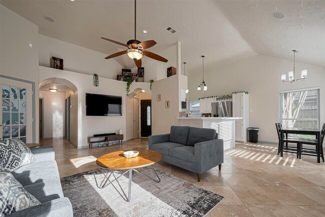 Photo - 30411 Arborg Dr