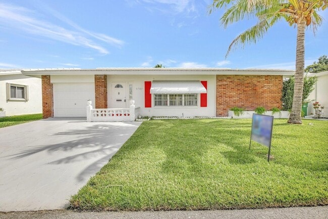 Building Photo - 6707 NW 70th St Rental