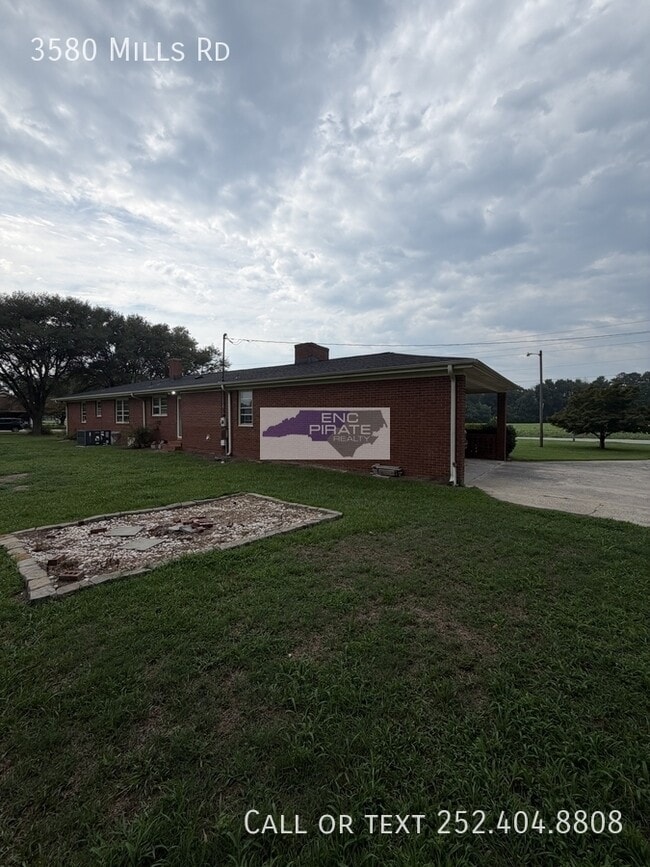 Photo - 3580 Mills Rd