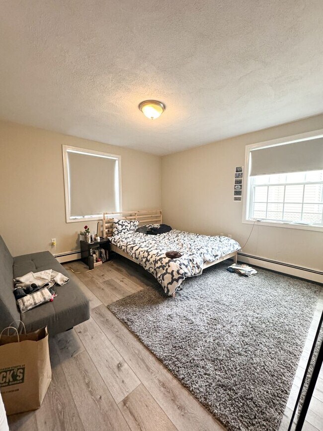 Photo - Lower Allston - Family Friendly - 3bed