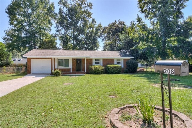 Photo - 208 Merrymont Dr