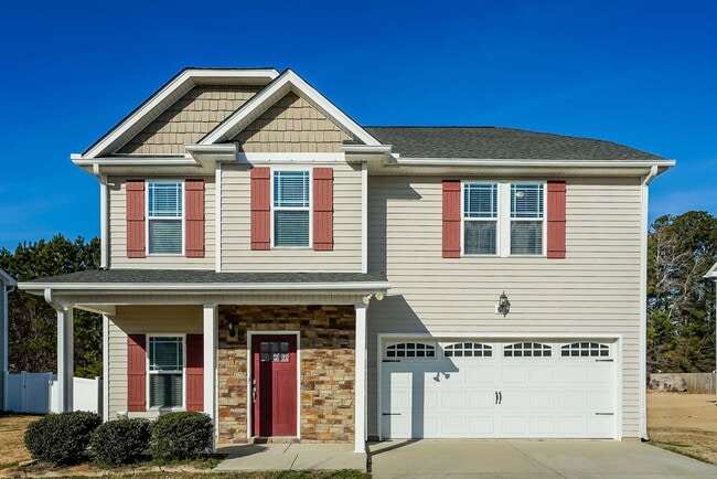 Building Photo - 229 Darecrest Ln