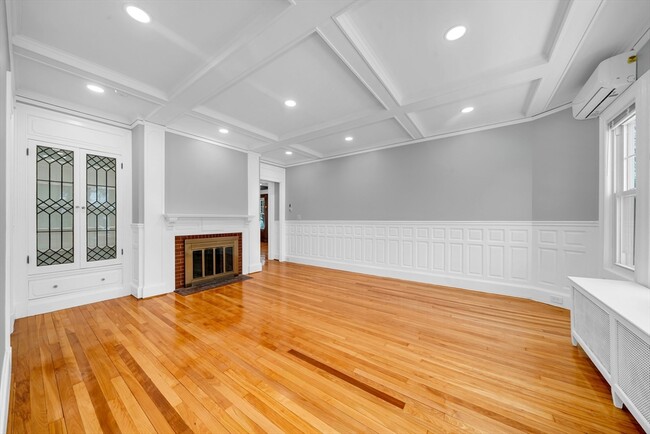 Photo - 28 Richardson Ave Unit 28