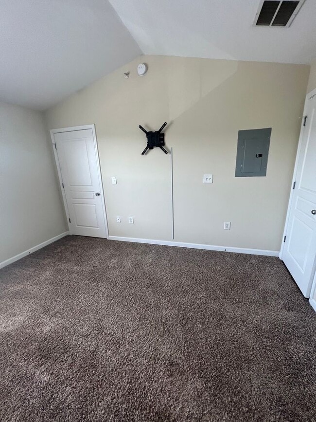 Photo - 15-1527 Kisling Unit 15-1527 - C