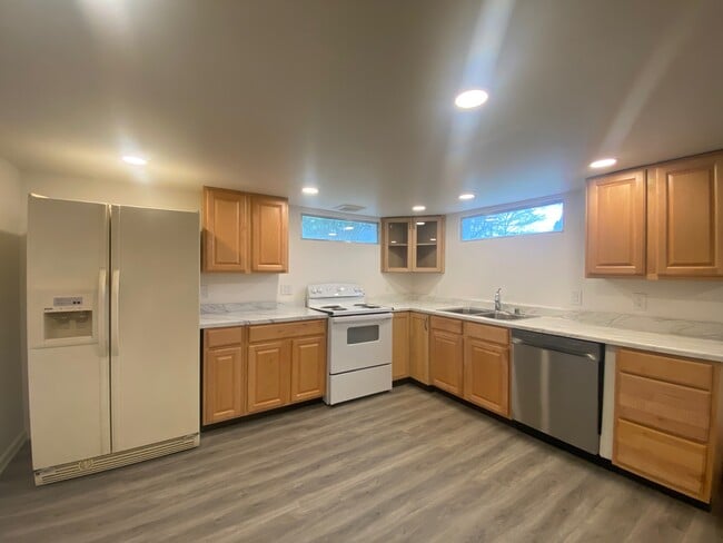 Unit 2 Kitchen - 11636 59th Ave S Unit 2
