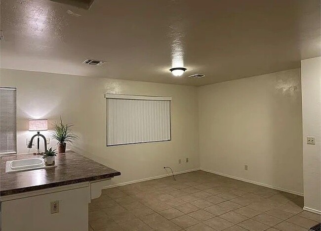 Building Photo - 1825 S Jefferson Ave