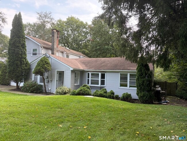 Photo - 121 Westport Rd