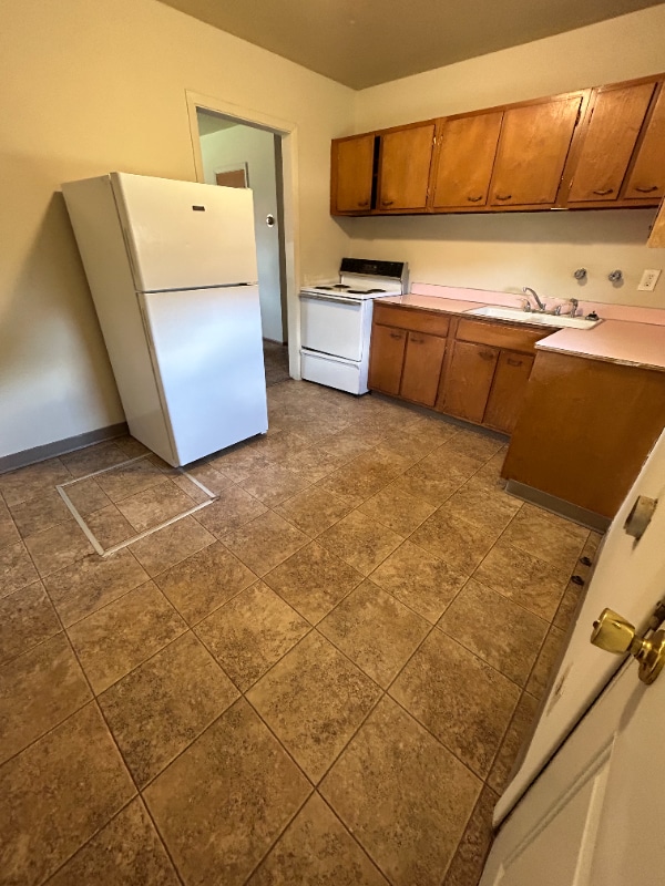 Photo - 3652 9th Ave N