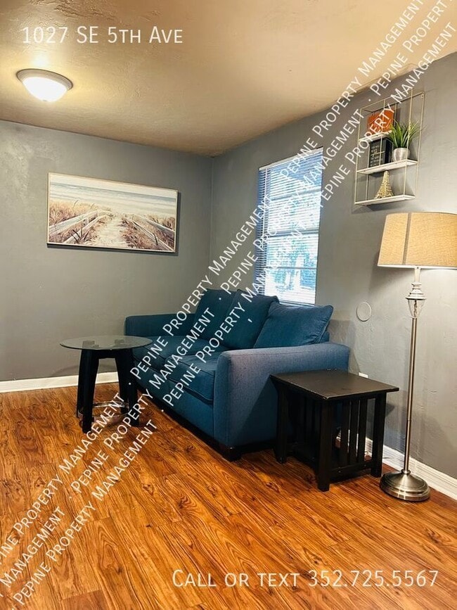 Photo - 1027 SE 5th Ave