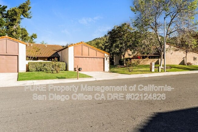 Photo - 2107 David Dr