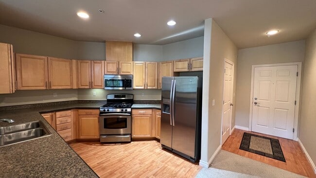 222 E 7th Ave Unit 102