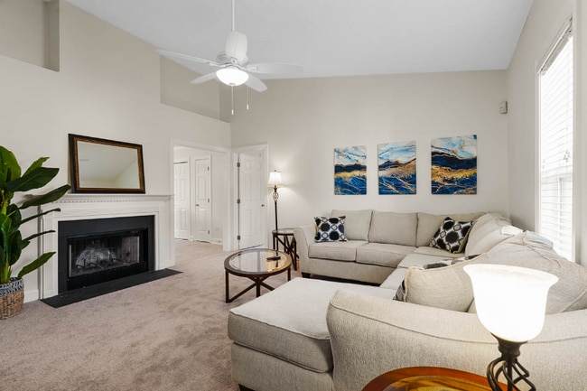 Photo - 909 Danley Ln