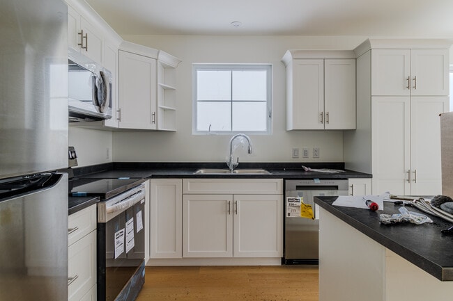 Photo - Apartment for Rent Unit 1