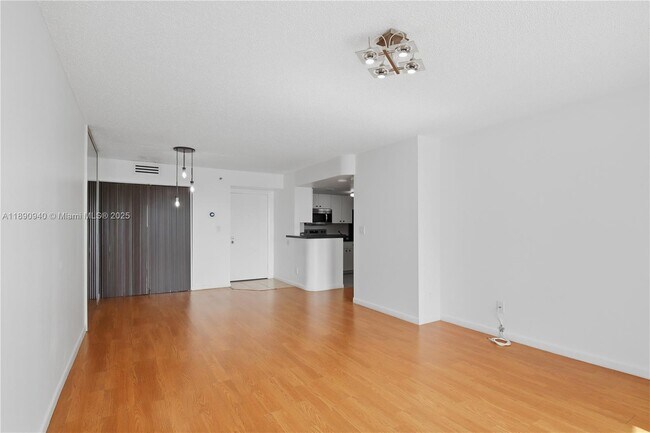 Photo - 770 Claughton Island Dr Unit 510