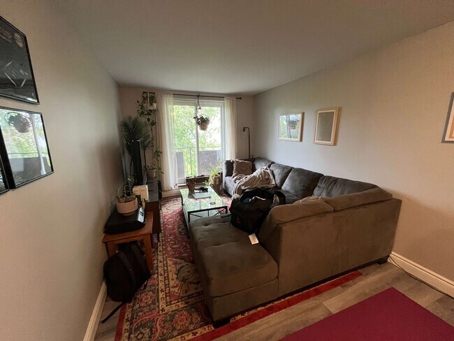 Photo - 385 Division St Unit 303