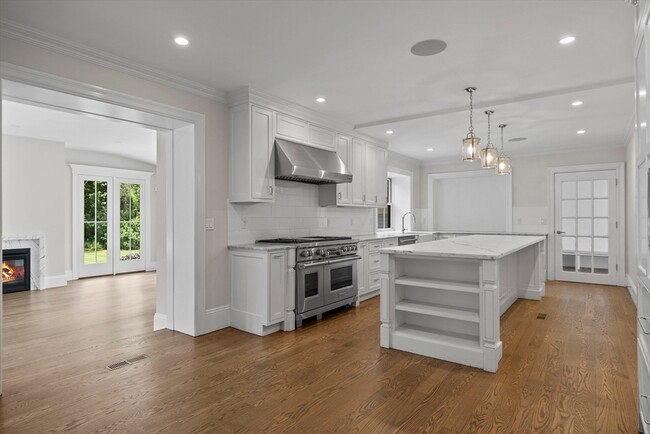 Photo - 53 Heather Ln