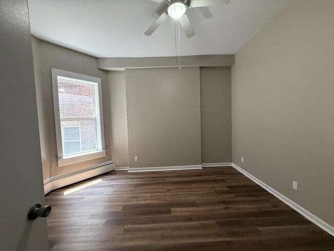 Photo - 1705 Sycamore St