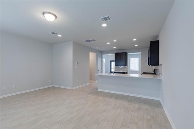 Photo - 2024 Pecan Island Dr