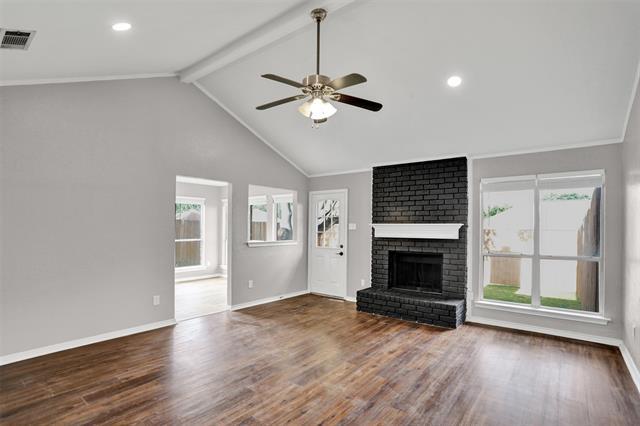 Photo - 204 Liberty Dr