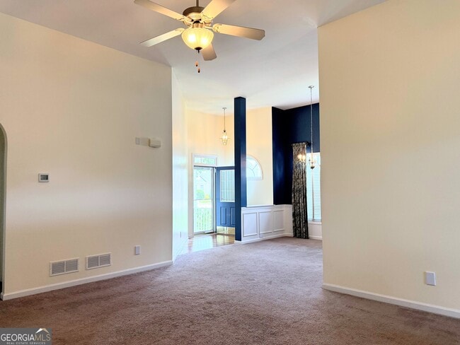 Photo - 2706 Mariner Way