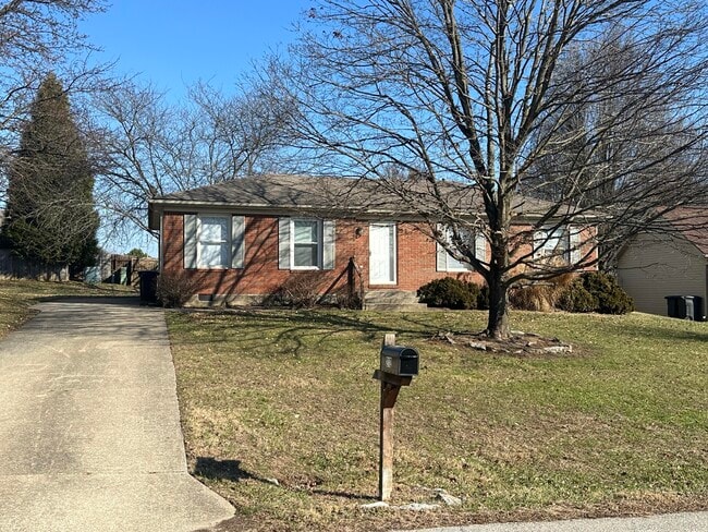 Building Photo - 212 Polo Ln