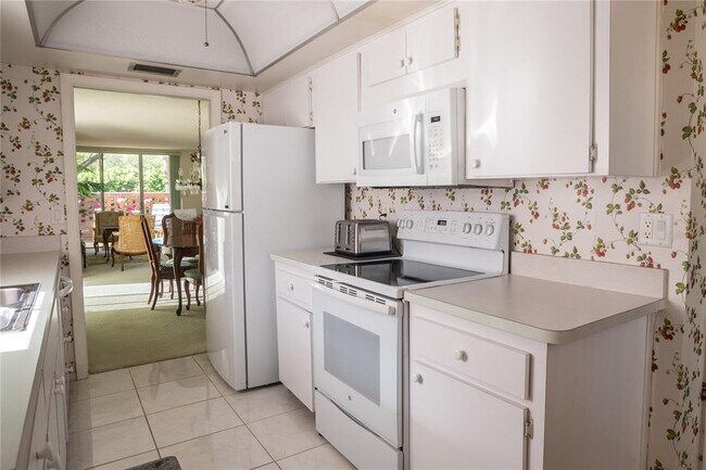 Photo - 2630 Pearce Dr Unit 104