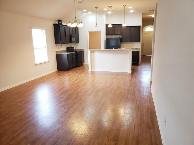 Photo - 13009 Ring Dr
