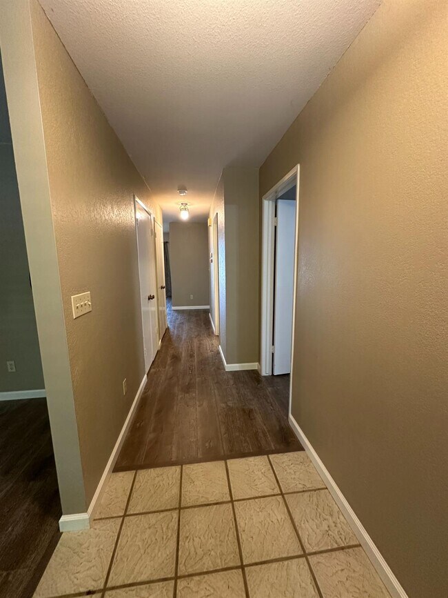 Photo - 5072 N Forkner Ave