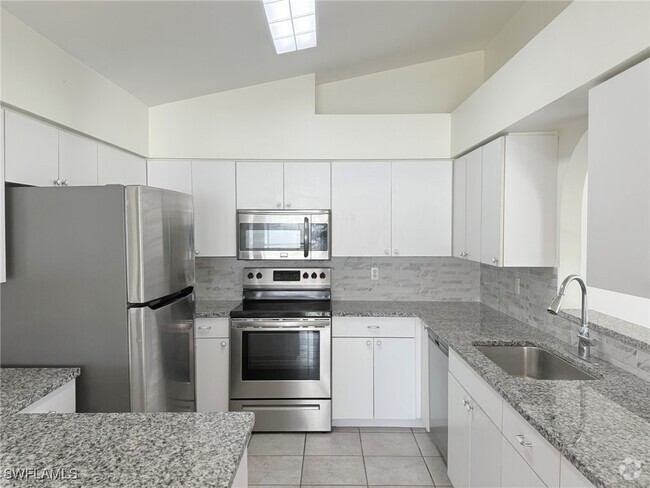 Building Photo - 4150 Tarpon Ave Rental