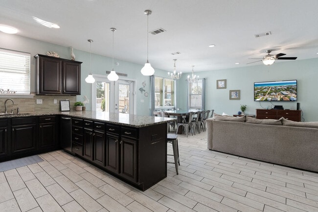 Photo - 94 Dolphin St Unidad ID1285918P