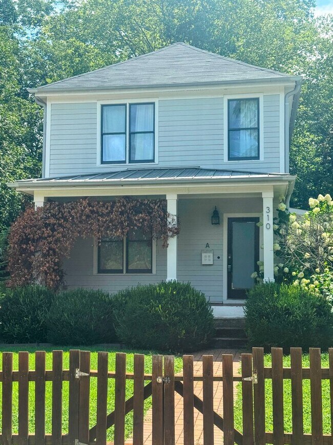 Building Photo - Gorgeous 2BR/2BA Home in Downtown Raleigh Unit A
