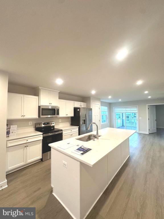 Photo - 117 Dunster St