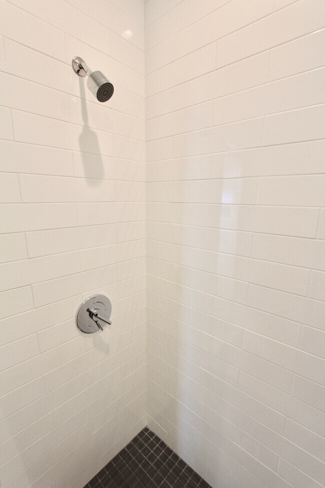 Photo - 24 Tower St Unit 1