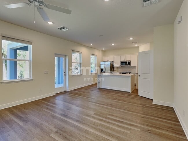 Photo - 4768 Tributary Ln