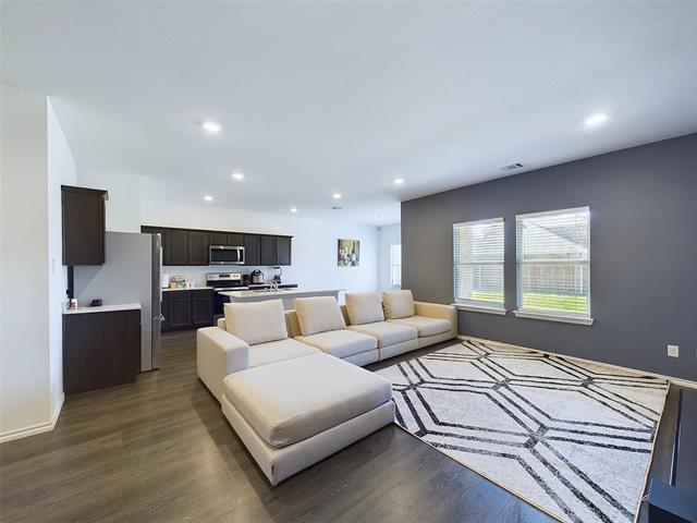 Photo - 3204 Stanley St