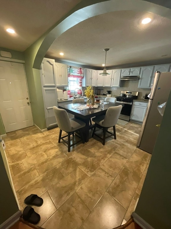 Building Photo - 55 Salisbury St Unit 1