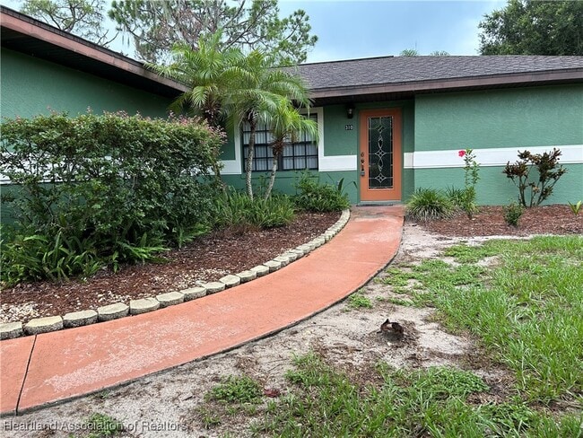 Building Photo - 310 Kite Ave Rental