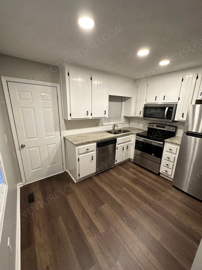 Building Photo - 1209 Old Magnolia Way Unit A