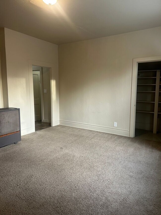 Photo - (488) 15th Street Apartments - 1 Bedroom /... Unit 426-4