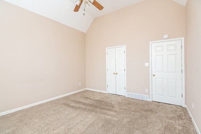 Photo - 155 Garden Springs Dr