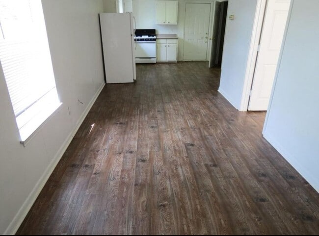 Photo - July 2026 Move in! Adorable 1 bedroom 1 bathroom with a Yard!