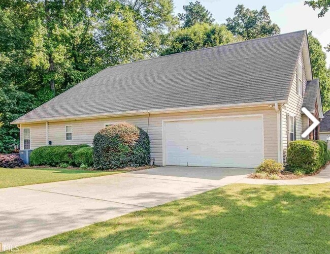 Photo - 212 Rockport Dr