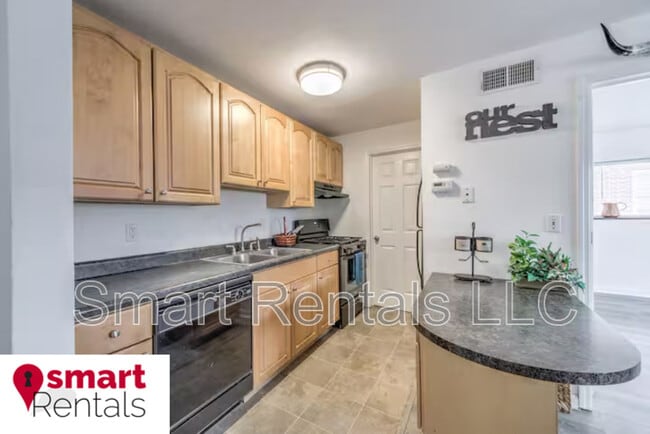 Photo - 3844 Park Ave