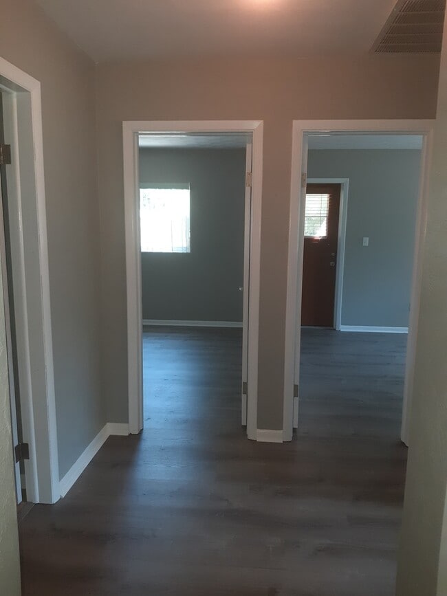 Photo - 714 Wilder Rd